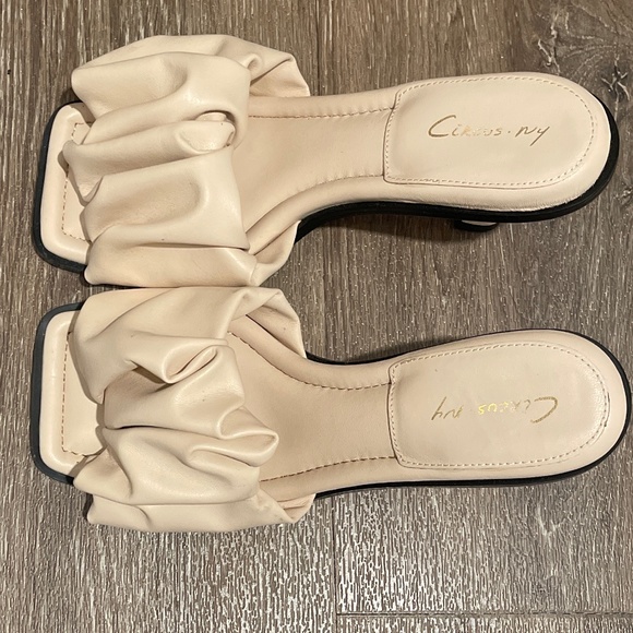 Sam Edelman | Shoes | Sam Edelman Ruffled Nude Dress Sandals | Poshmark